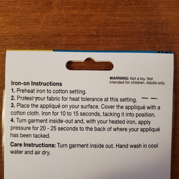 5/$20 NWT Next Style Value Pack Iron On Peace Signs - Picture 6 of 6